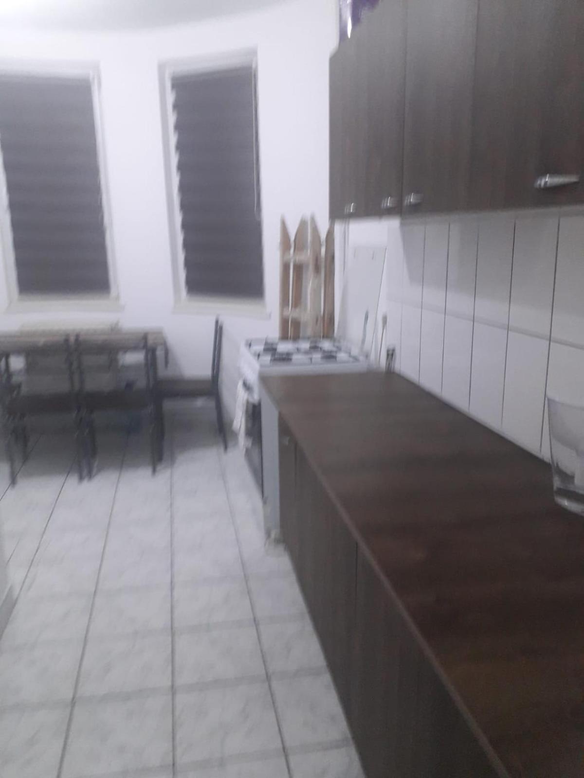 شقة Apartament Primitor Si Convenabil Pentru Buzunarul Tau أرادايا المظهر الخارجي الصورة